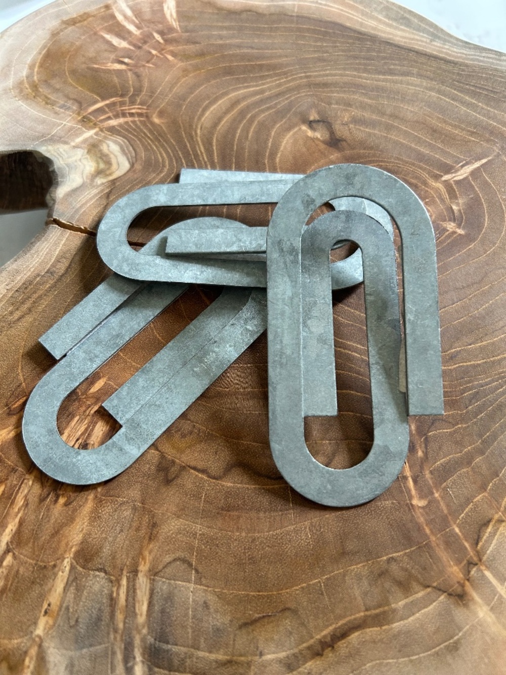 Galvanized jumbo paper clip set of 3